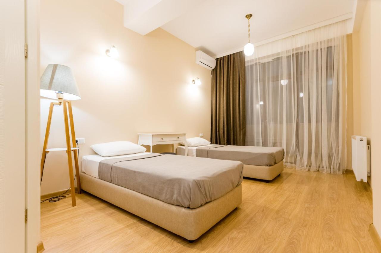Central Comfort Place L Tiflis Exterior foto
