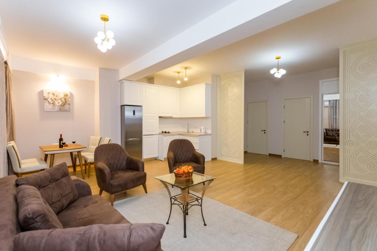 Central Comfort Place L Tiflis Exterior foto